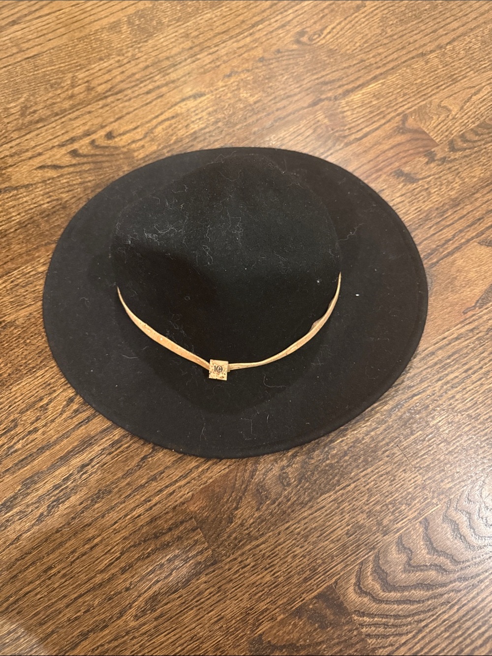 Black Felt Wide-Brim Hat with Gold Accent woman’s onsize hat
